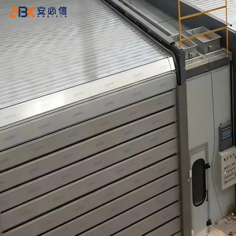 玉溪铝质快速门